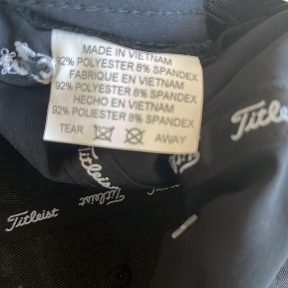 TITLEIST Men’s Black Cap - Picture 6 of 9